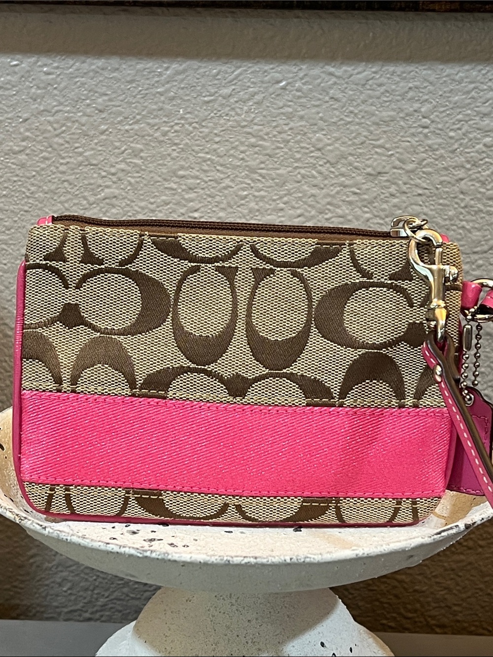 COACH Signature C Jacquard Wristlet with Pink (fuchsia) Stripe